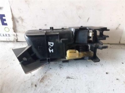 Manilla Interior Puerta Delantera Izquierda Mitsubishi SPACE WAGON 2 4 GDI