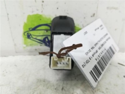 MANDO ELEVALUNAS TRASERO DERECHO Skoda ROOMSTER 1 9 TDI  2