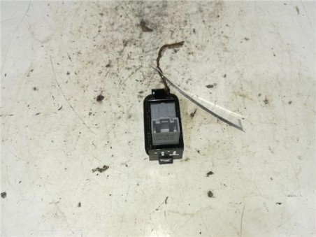 MANDO ELEVALUNAS TRASERO IZQUIERDO Volkswagen Polo V  1 0 Advance BMT [1 0 Ltr  - 55 kW]