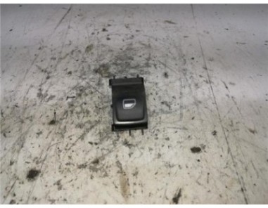 MANDO ELEVALUNAS TRASERO DERECHO Skoda Rapid  1 6 Active [1 6 Ltr  - 77 kW TDI DPF]