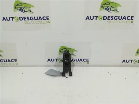 MANDO ELEVALUNAS TRASERO DERECHO Lexus IS II  220 d 