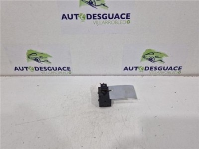 MANDO ELEVALUNAS TRASERO IZQUIERDO Opel Astra K Berlina 5p  1 6 Business [1 6 Ltr  - 81 kW CDTI DPF]