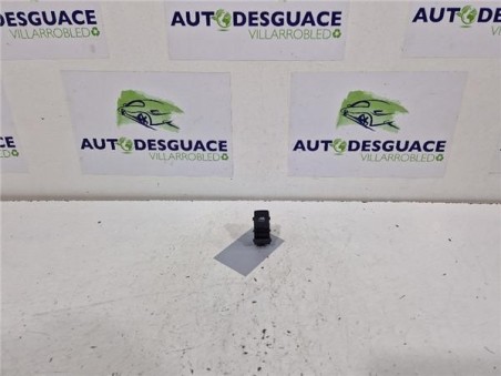 MANDO ELEVALUNAS TRASERO DERECHO Seat Leon  1 6 Reference [1 6 Ltr  - 85 kW TDI]