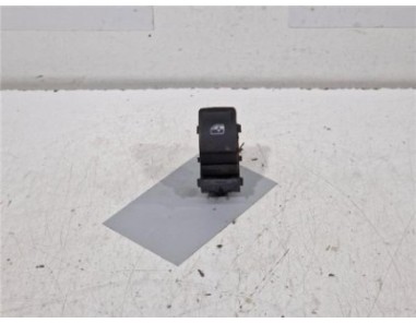 MANDO ELEVALUNAS TRASERO DERECHO Seat Leon  1 6 Reference [1 6 Ltr  - 85 kW TDI]