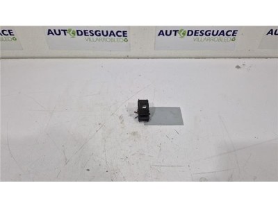 MANDO ELEVALUNAS DELANTERO DERECHO Peugeot 3008  1 6 Access [1 6 Ltr  - 84 kW HDi FAP]