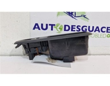 MANDO ELEVALUNAS TRASERO IZQUIERDO Peugeot 3008  1 6 Access [1 6 Ltr  - 84 kW HDi FAP]