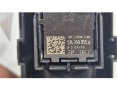 MANDO ELEVALUNAS TRASERO IZQUIERDO Skoda Fabia  1 0 Business [1 0 Ltr  - 55 kW MPI]