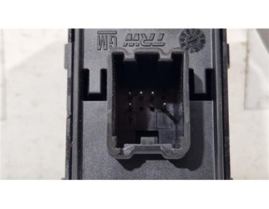 MANDO ELEVALUNAS TRASERO IZQUIERDO Opel Astra K Berlina 5p  1 4 Dynamic [1 4 Ltr  - 110 kW 16V SIDI Turbo]