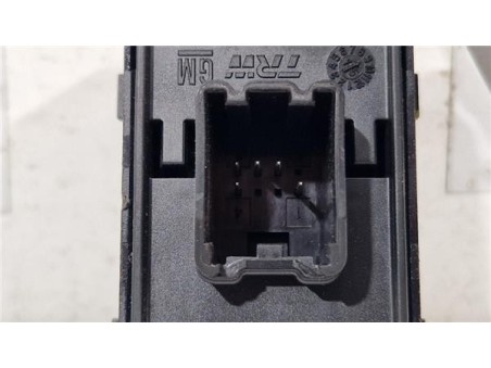 MANDO ELEVALUNAS TRASERO IZQUIERDO Opel Astra K Berlina 5p  1 4 Dynamic [1 4 Ltr  - 110 kW 16V SIDI Turbo]