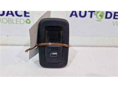 MANDO ELEVALUNAS TRASERO DERECHO Fiat Freemont  2 0 Basis [2 0 Ltr  - 103 kW 16V Multijet CAT]