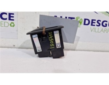 MANDO ELEVALUNAS TRASERO DERECHO Fiat Freemont  2 0 Basis [2 0 Ltr  - 103 kW 16V Multijet CAT]