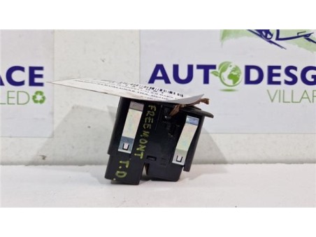 MANDO ELEVALUNAS TRASERO DERECHO Fiat Freemont  2 0 Basis [2 0 Ltr  - 103 kW 16V Multijet CAT]