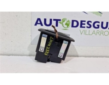 MANDO ELEVALUNAS TRASERO IZQUIERDO Fiat Freemont  2 0 Basis [2 0 Ltr  - 103 kW 16V Multijet CAT]