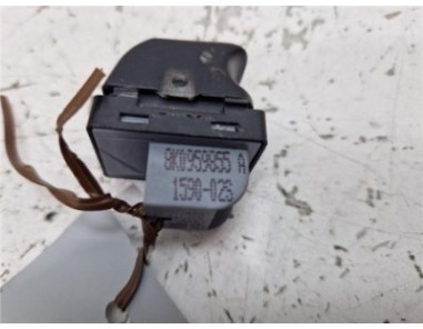 MANDO ELEVALUNAS TRASERO IZQUIERDO Audi A4 Berlina  2 0 Basis [2 0 Ltr  - 105 kW 16V TDI]