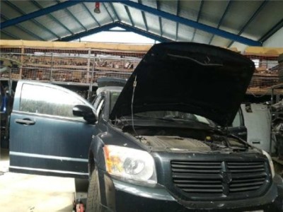 Manilla Interior Puerta Delantera Izquierda Dodge CALIBER 2 0 16V CRD  2