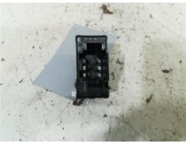 MANDO ELEVALUNAS DELANTERO DERECHO Seat Mii  1 0 @Mii [1 0 Ltr  - 55 kW]