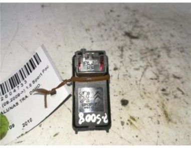 MANDO ELEVALUNAS TRASERO DERECHO Peugeot 5008  1 6 Sport Pack [1 6 Ltr  - 80 kW HDi FAP CAT ]