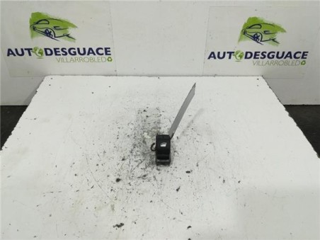 MANDO ELEVALUNAS TRASERO DERECHO Citroen C3  1 6 Elle [1 6 Ltr  - 55 kW Blue-HDI FAP]