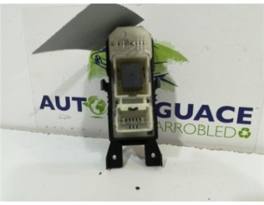 MANDO ELEVALUNAS TRASERO IZQUIERDO Lexus IS II  220 d 