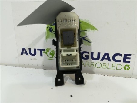 MANDO ELEVALUNAS TRASERO IZQUIERDO Lexus IS II  220 d 