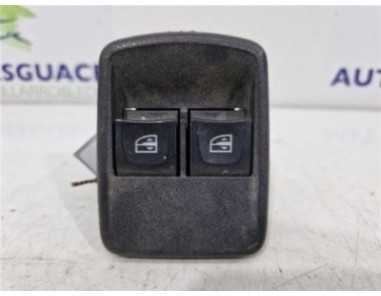 MANDO ELEVALUNAS DELANTERO IZQUIERDO Dacia Dokker  1 5 Essential [1 5 Ltr  - 66 kW dCi Diesel FAP CAT]