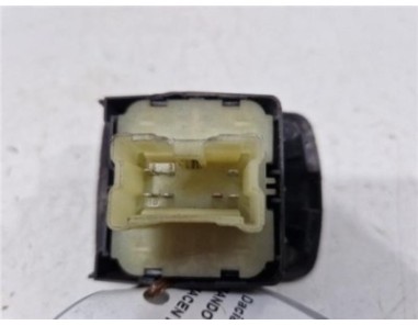 MANDO ELEVALUNAS DELANTERO IZQUIERDO Dacia Dokker  1 5 Essential [1 5 Ltr  - 66 kW dCi Diesel FAP CAT]