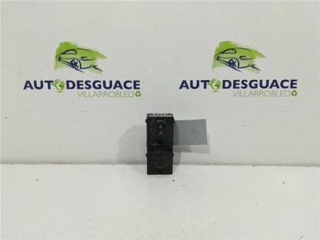 MANDO ELEVALUNAS DELANTERO DERECHO Nissan Juke I  1 5 Acenta [1 5 Ltr  - 81 kW Turbodiesel CAT]