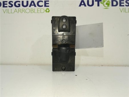 MANDO ELEVALUNAS DELANTERO DERECHO Nissan Juke I  1 5 Acenta [1 5 Ltr  - 81 kW Turbodiesel CAT]