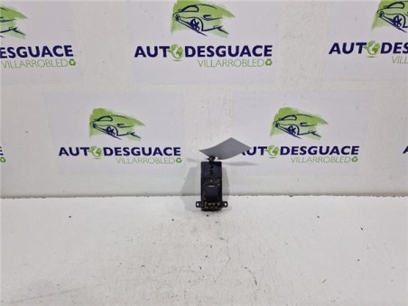 MANDO ELEVALUNAS TRASERO IZQUIERDO Honda HR-V  1 5 Comfort [1 5 Ltr  - 96 kW i-VTEC CAT]