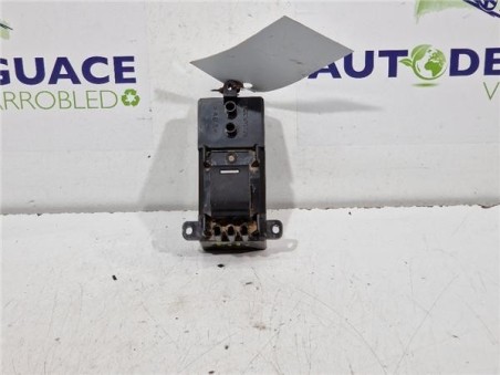 MANDO ELEVALUNAS TRASERO IZQUIERDO Honda HR-V  1 5 Comfort [1 5 Ltr  - 96 kW i-VTEC CAT]