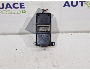 MANDO ELEVALUNAS TRASERO IZQUIERDO Honda HR-V  1 5 Comfort [1 5 Ltr  - 96 kW i-VTEC CAT]