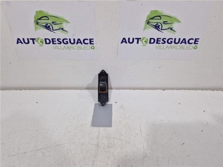 MANDO ELEVALUNAS DELANTERO DERECHO Mitsubishi ASX  1 6 Challenge 2WD [1 6 Ltr  - 86 kW CAT]