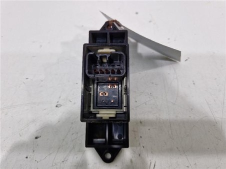 MANDO ELEVALUNAS TRASERO IZQUIERDO Mitsubishi Outlander  2 2 DI-D Kaiteki Plus [2 2 Ltr  - 115 kW DI-D CAT]