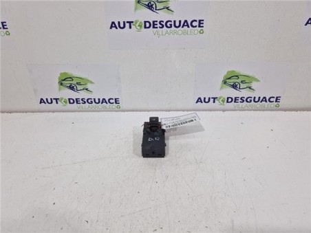 MANDO ELEVALUNAS DELANTERO DERECHO Opel Astra K Berlina 5p  1 6 Business [1 6 Ltr  - 81 kW CDTI DPF]