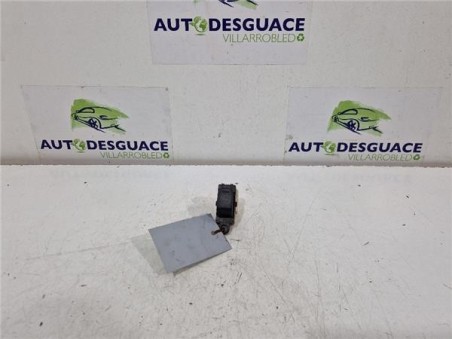 MANDO ELEVALUNAS DELANTERO DERECHO Suzuki Swift  1 3 GL+ [1 3 Ltr  - 55 kW DDiS Diesel CAT]