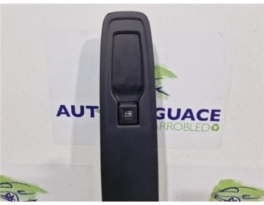 MANDO ELEVALUNAS DELANTERO DERECHO Renault Captur I  1 5 Dynamique [1 5 Ltr  - 66 kW dCi Diesel FAP Energy]