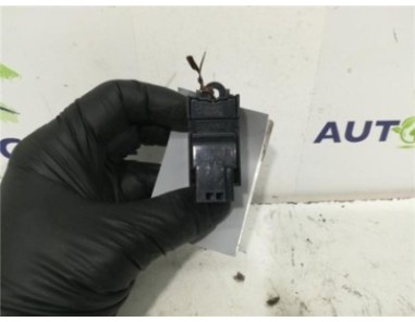 MANDO ELEVALUNAS DELANTERO DERECHO Volvo XC60  2 0 Kinetic 2WD [2 0 Ltr  - 120 kW Diesel CAT]