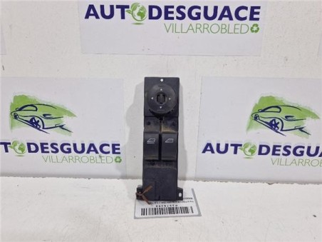 MANDO ELEVALUNAS DELANTERO IZQUIERDO Ford FOCUS II Sedán  1 8 TDCi