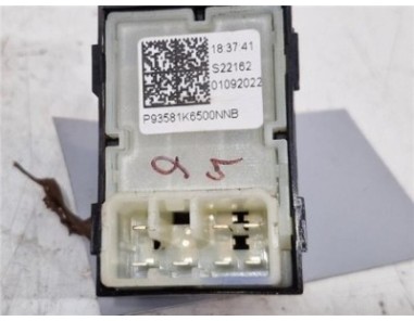 MANDO ELEVALUNAS TRASERO DERECHO Hyundai i10  1 0 Essence [1 0 Ltr  - 49 kW CAT]