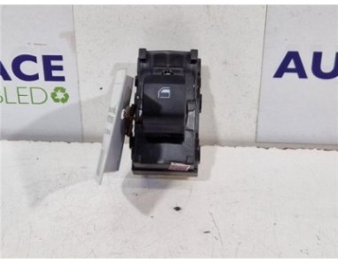 MANDO ELEVALUNAS TRASERO IZQUIERDO Hyundai i10  1 0 Essence [1 0 Ltr  - 49 kW CAT]