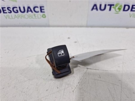 MANDO ELEVALUNAS TRASERO IZQUIERDO Jeep Compass  1 6 Limited FWD [1 6 Ltr  - 88 kW M-Jet CAT]