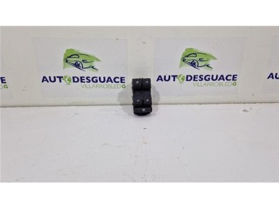 MANDO ELEVALUNAS DELANTERO IZQUIERDO Chevrolet Trax  1 7 LS+ [1 7 Ltr  - 96 kW Diesel CAT]