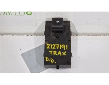 MANDO ELEVALUNAS DELANTERO DERECHO Chevrolet Trax  1 7 LS+ [1 7 Ltr  - 96 kW Diesel CAT]