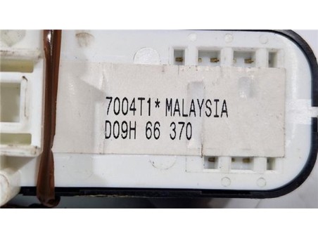 MANDO ELEVALUNAS DELANTERO DERECHO Mazda CX-3  1 5 Center-Line [1 5 Ltr  - 77 kW Diesel CAT]