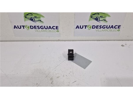 MANDO ELEVALUNAS TRASERO DERECHO Peugeot 3008  1 6 Access [1 6 Ltr  - 84 kW HDi FAP]