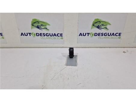 MANDO ELEVALUNAS DELANTERO DERECHO Seat Leon  2 0 FR [2 0 Ltr  - 135 kW TDI]