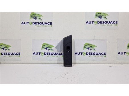 MANDO ELEVALUNAS DELANTERO DERECHO Volkswagen Passat Berlina  1 8 Advance [1 8 Ltr  - 118 kW 16V TSI]