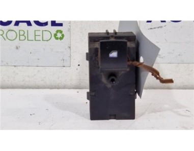 MANDO ELEVALUNAS TRASERO DERECHO Opel Zafira C Tourer  2 0 Expression [2 0 Ltr  - 96 kW CDTI]