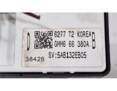 MANDO ELEVALUNAS TRASERO DERECHO Mazda 6 Berlina  2 2 Luxury [2 2 Ltr  - 129 kW Turbodiesel CAT]