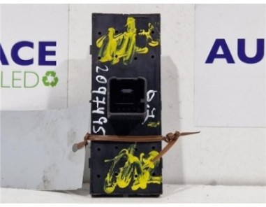 MANDO ELEVALUNAS DELANTERO IZQUIERDO Seat Altea  1 9 TDI